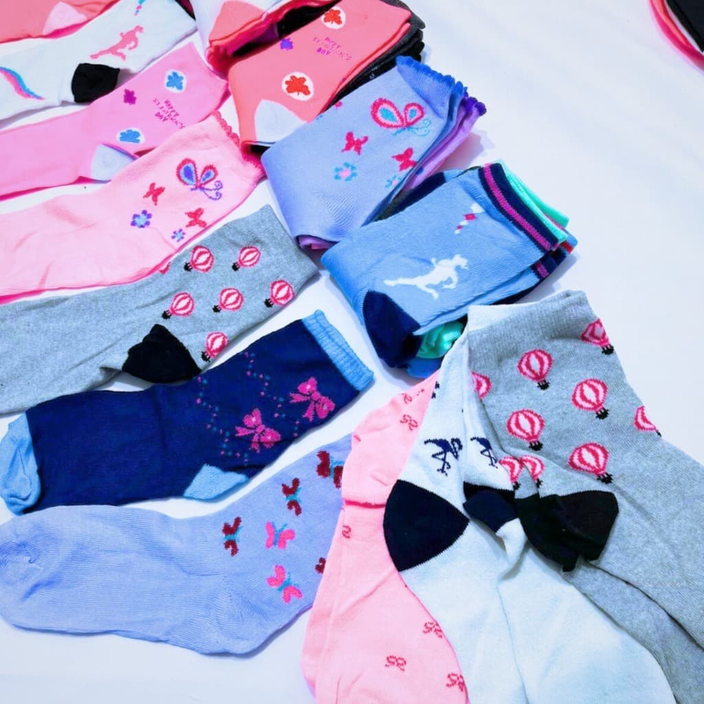 Kit com 6 Pares de Meias Femininas Cano Alto longo Medio