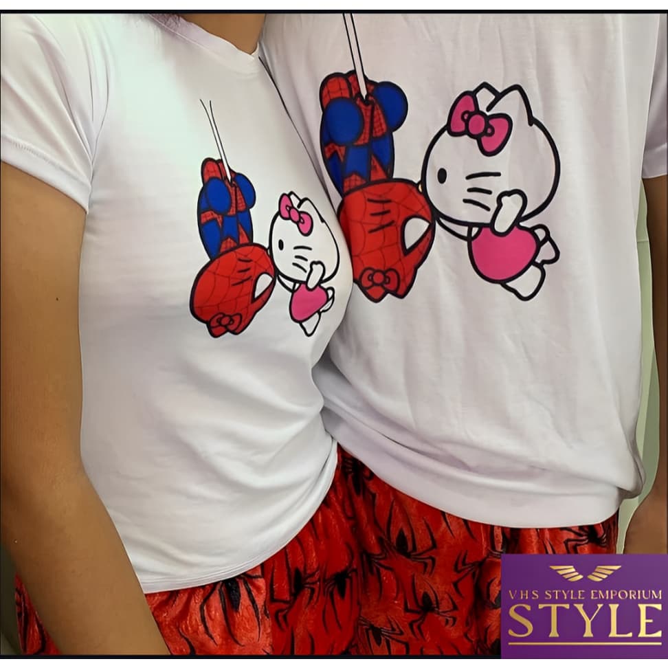 Camisetas Casal Hello Kitty e Aranha ❤️ Presente Criativo para Namorados | ORIGINAL VHS STYLE
