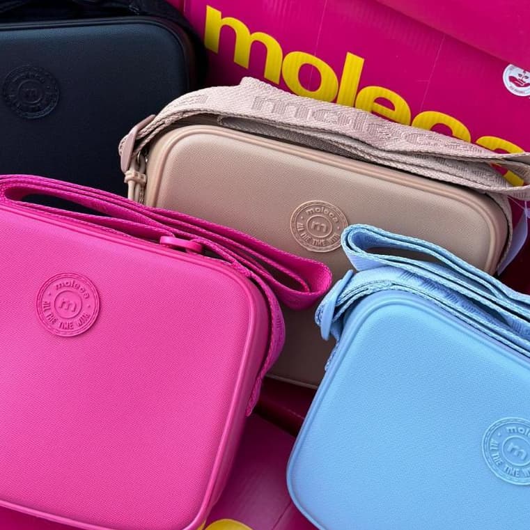 Bolsa Moleca Transversal Colors 50007 Quadrada Média em PVC