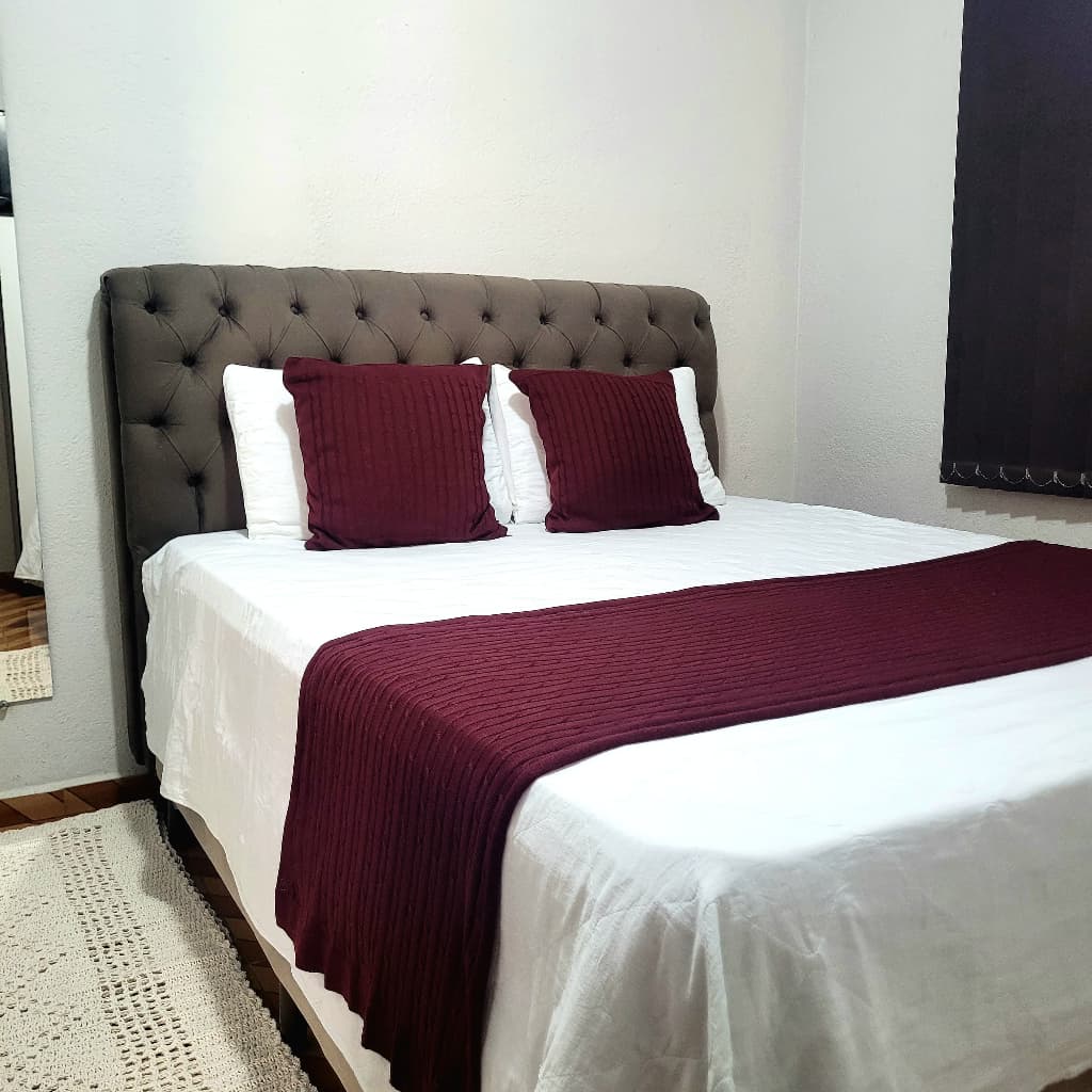Peseira Manta Trança Tricot Cama e Sofás, Com Capas Para Almofadas