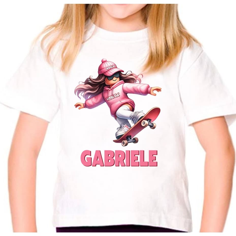 Camiseta Menina com skate roblox infantil personalizada com nome