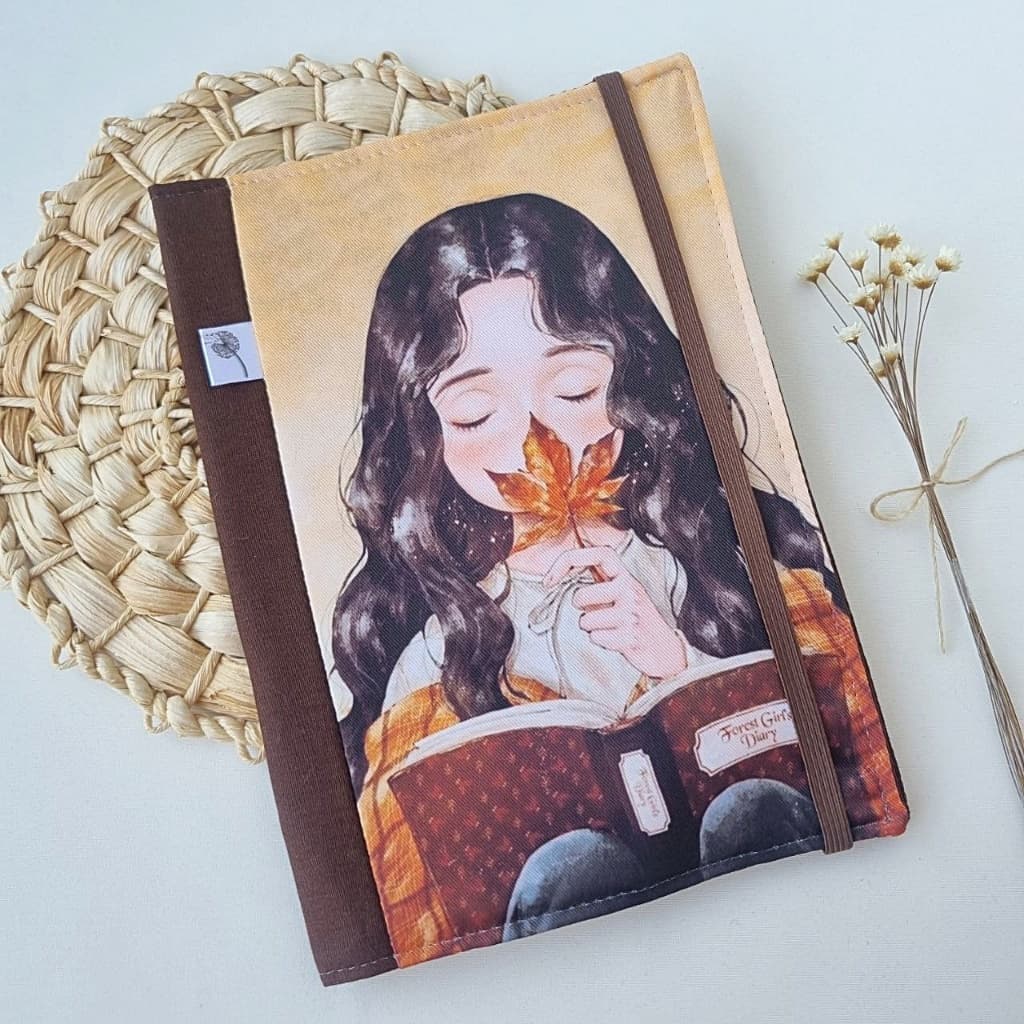 Capa para Livros em Tecido Leitora