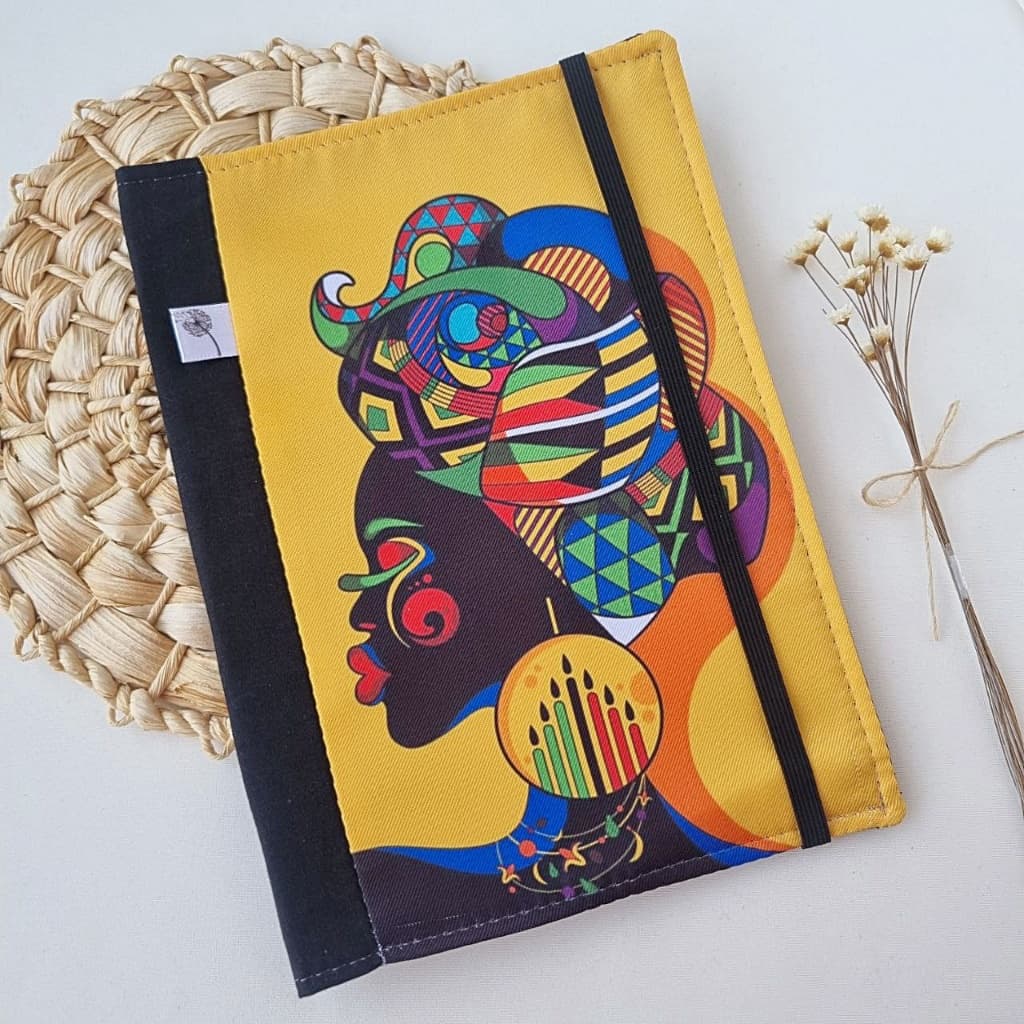 Capa para Livros em Tecido Africana