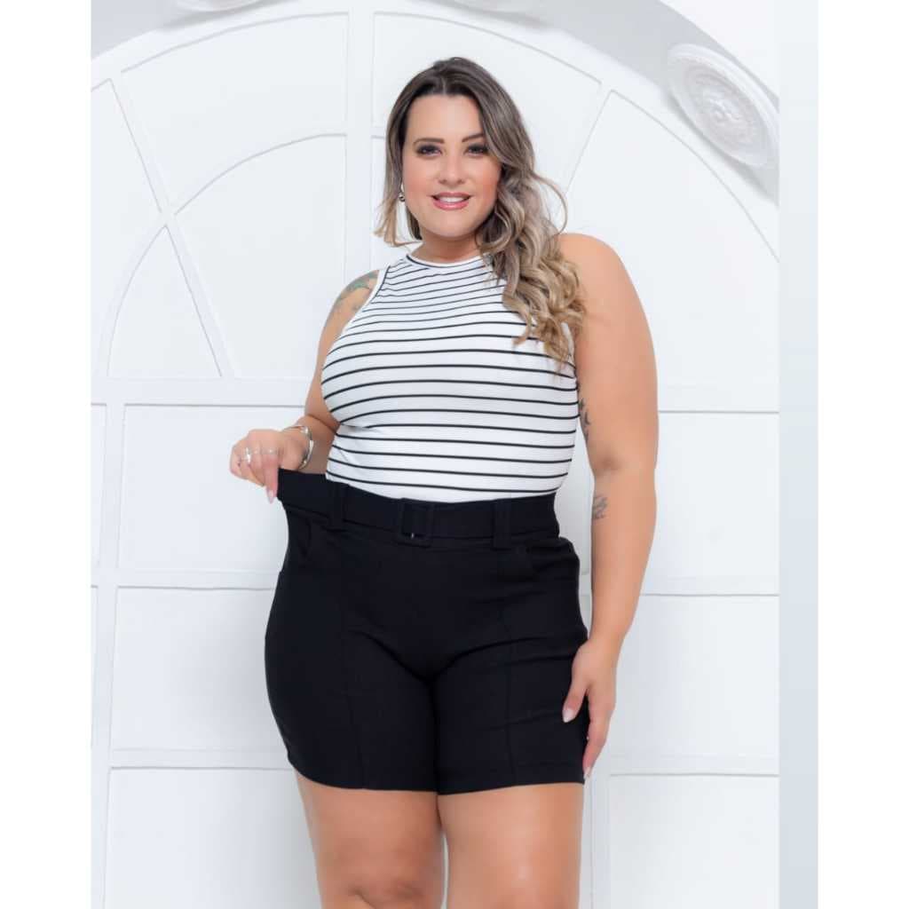 Short femenina plus size bengaline com cinto fake