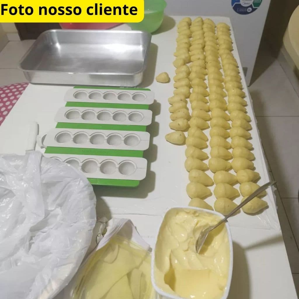 Fabrica Da Coxinha Forma Tamanho Pequena Mini 4 X 3,5 Cm