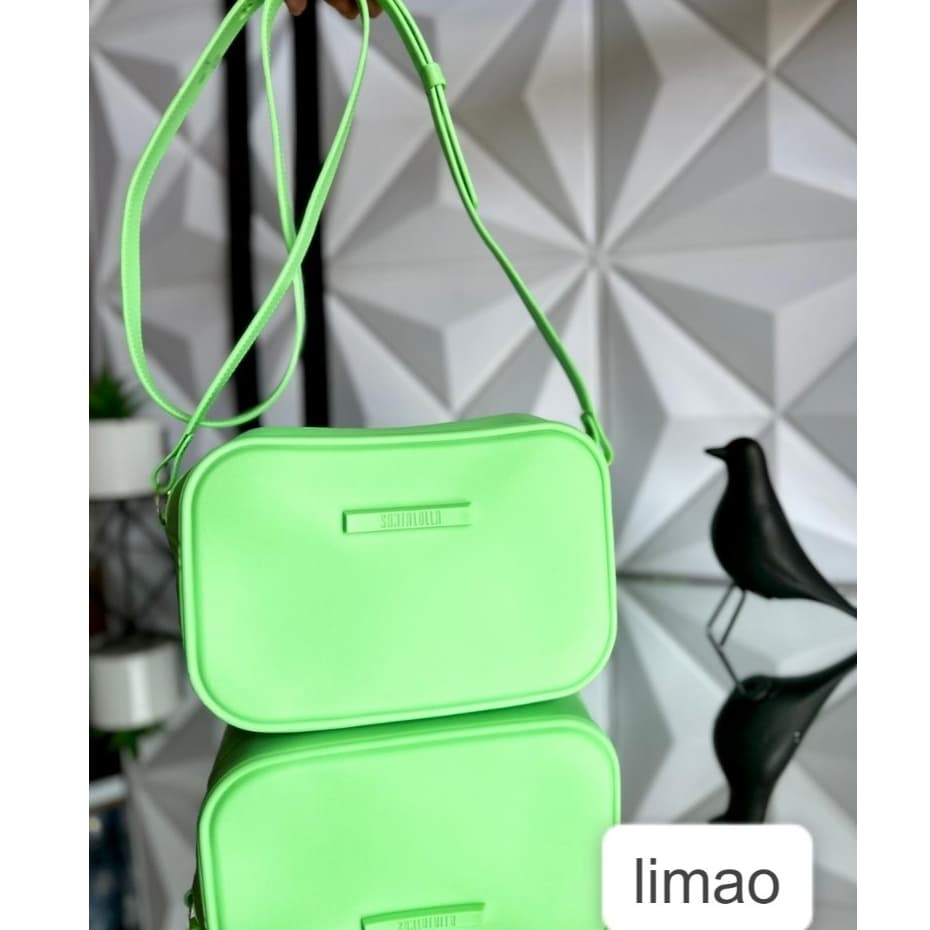 bolsa feminina emborrachada