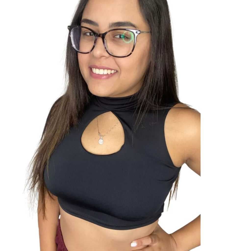 Cropped Feminino Regata Gola Alta Detalhado Acima do Busto Em Gota Em Tecido Suplex Romantic