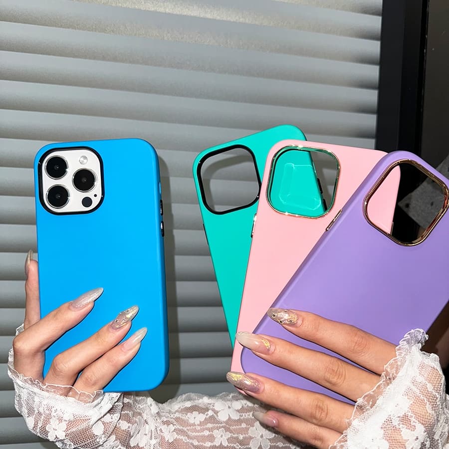 Capa de para iPhone 11 11PRO 11PRO MAX 12 12 PRO 12 PRO MAX Silicone de Veludo Capa Telefone com Botão Banhado Premium