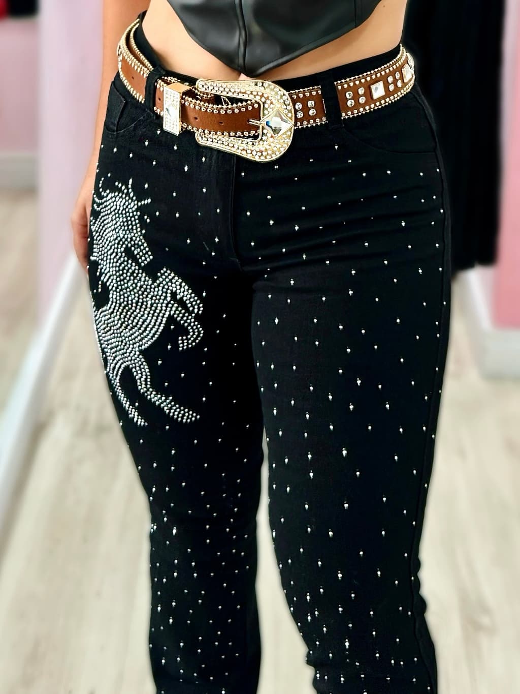 Cinto Feminino de Luxo Country Rodeio Marrom com Aplicações em Pedrarias Linha Premium