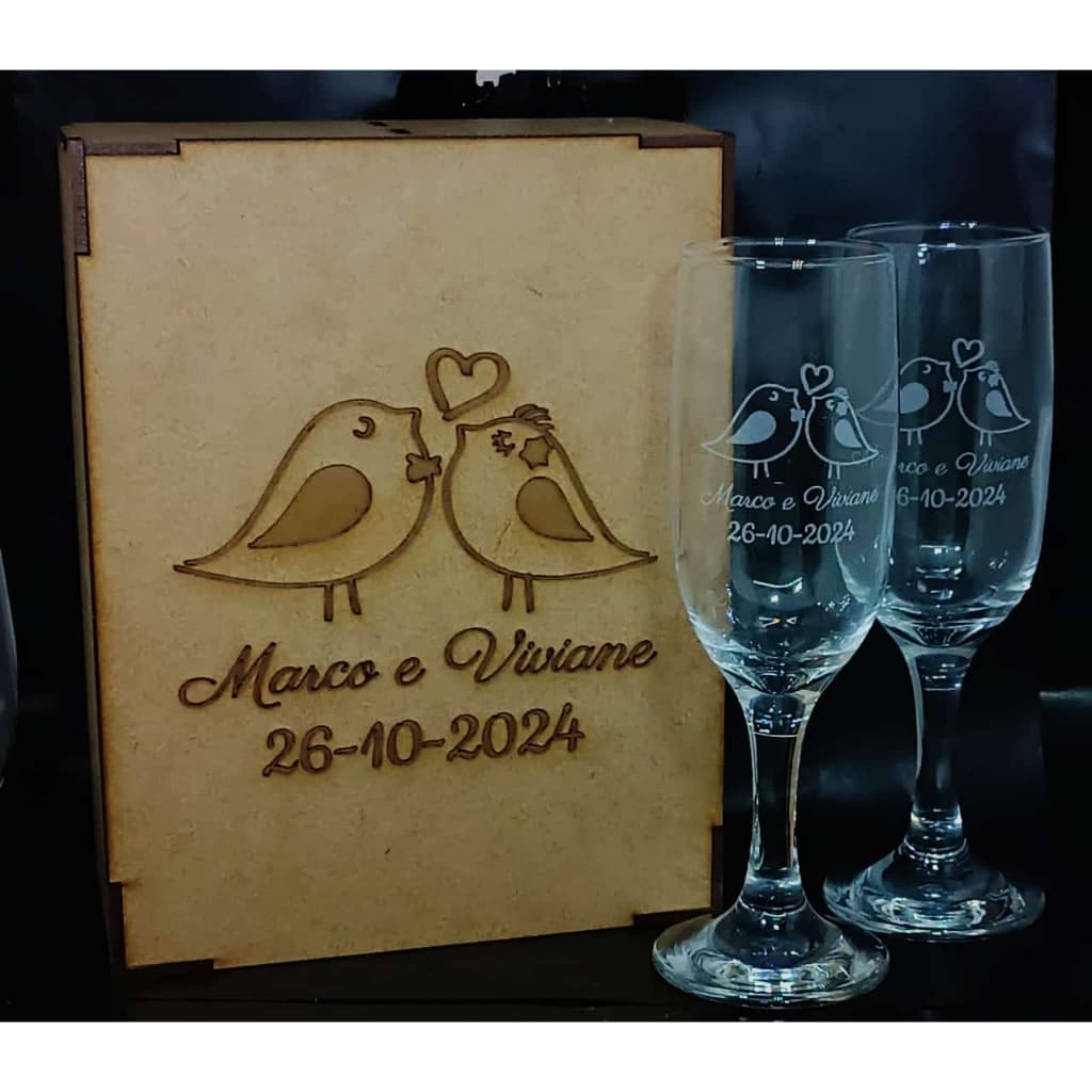 Kit 2 Taça de Champanhe + Caixa em MDF Crú Gravada a Laser