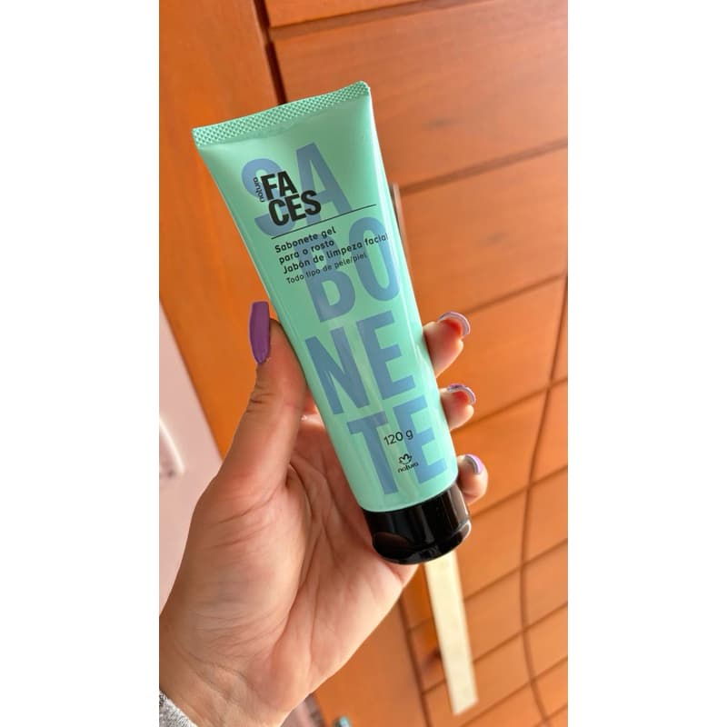 Sabonete em gel para o rosto Natura Faces 120g