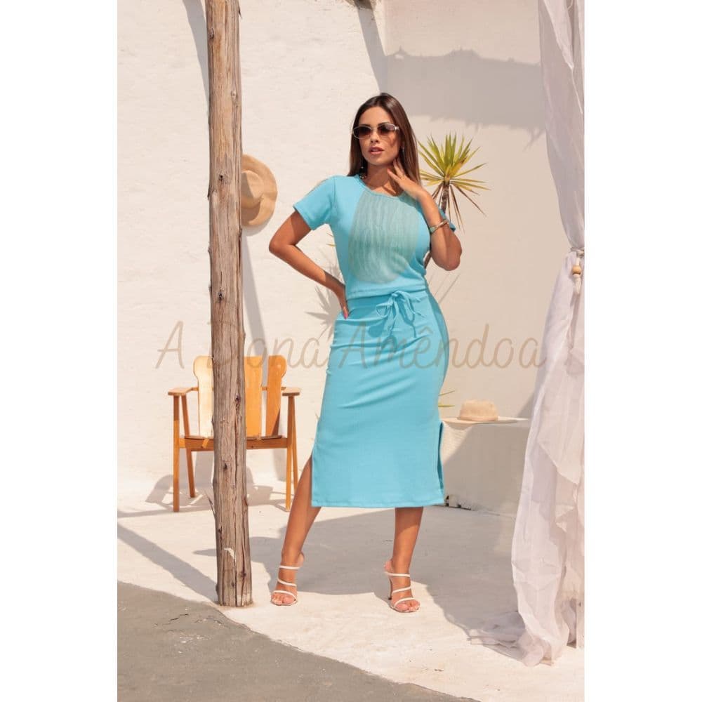 Conjunto Saia Midi e  Blusinha Cropped com Manga Tecido Anarruga Feminino