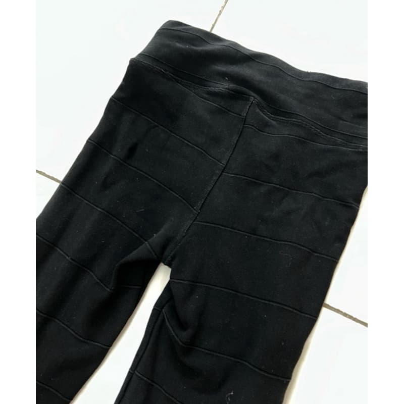 Calça Flare Feminina Preta Tamanho P/M
