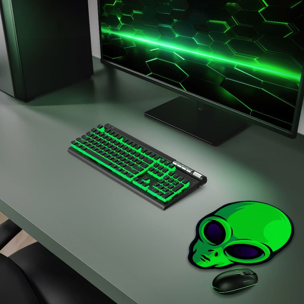 Mouse Pad Gamer p/ Destktop Borda Costurada Alien 27x20cm