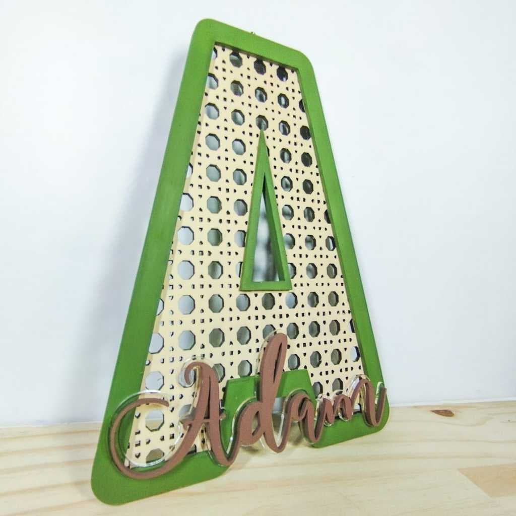 Porta maternidade Letra Palha indiana com Nome