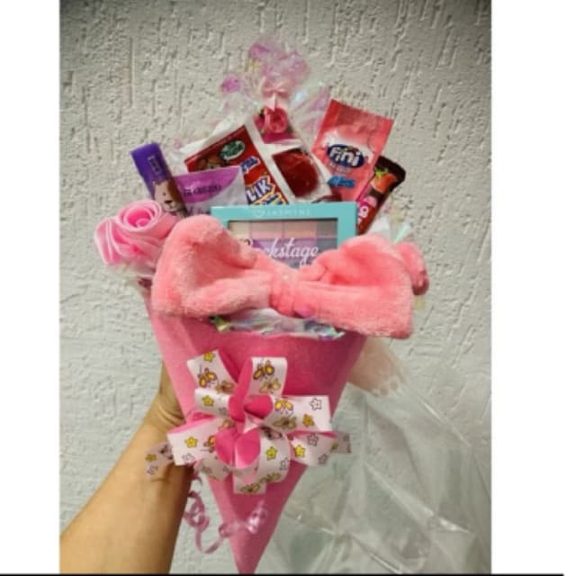 kit com 2 ou 3 buquê de maquiagem infantil