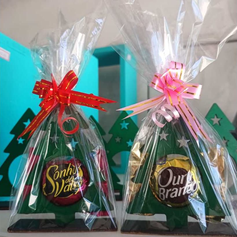 2 Lembrançinhas em mdf de Natal (Já com o bombom, embalagem e fitilho) FMS MadeirArtt