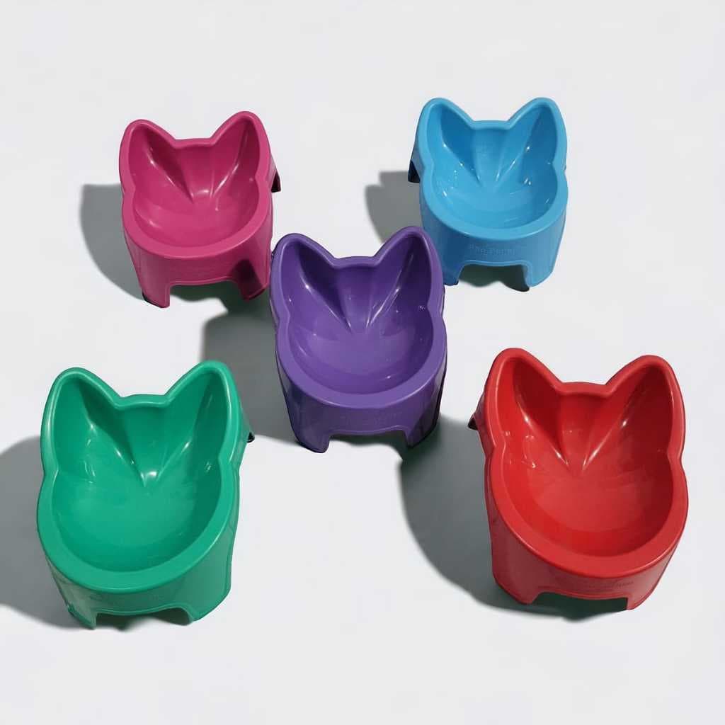 Kit Comedouro e Bebedouro Elevado Anatômico com Rosto de Gato, Cores Variadas, Ideal para Gatos, Alimentação Confortável