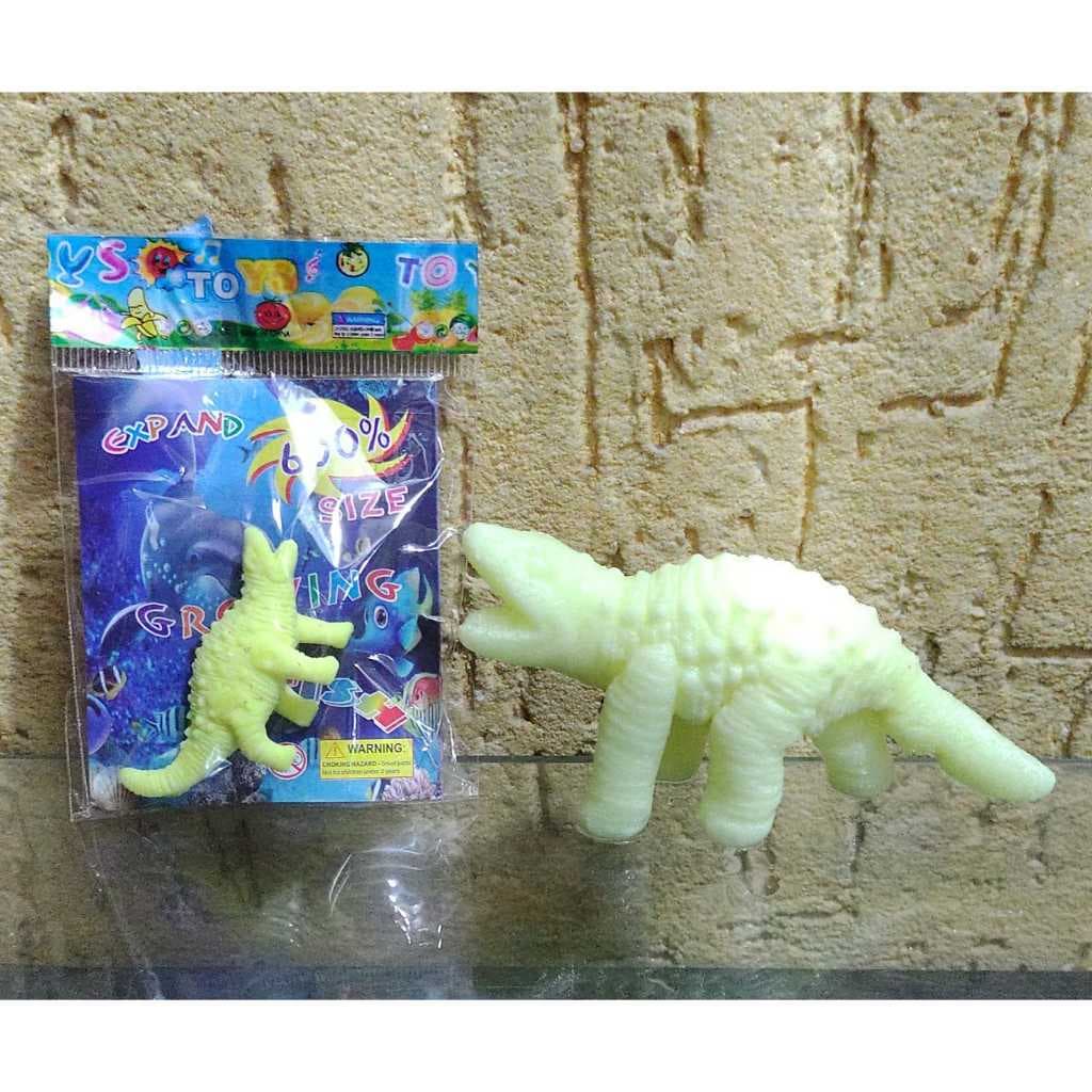 Dinossauro que Cresce na Água