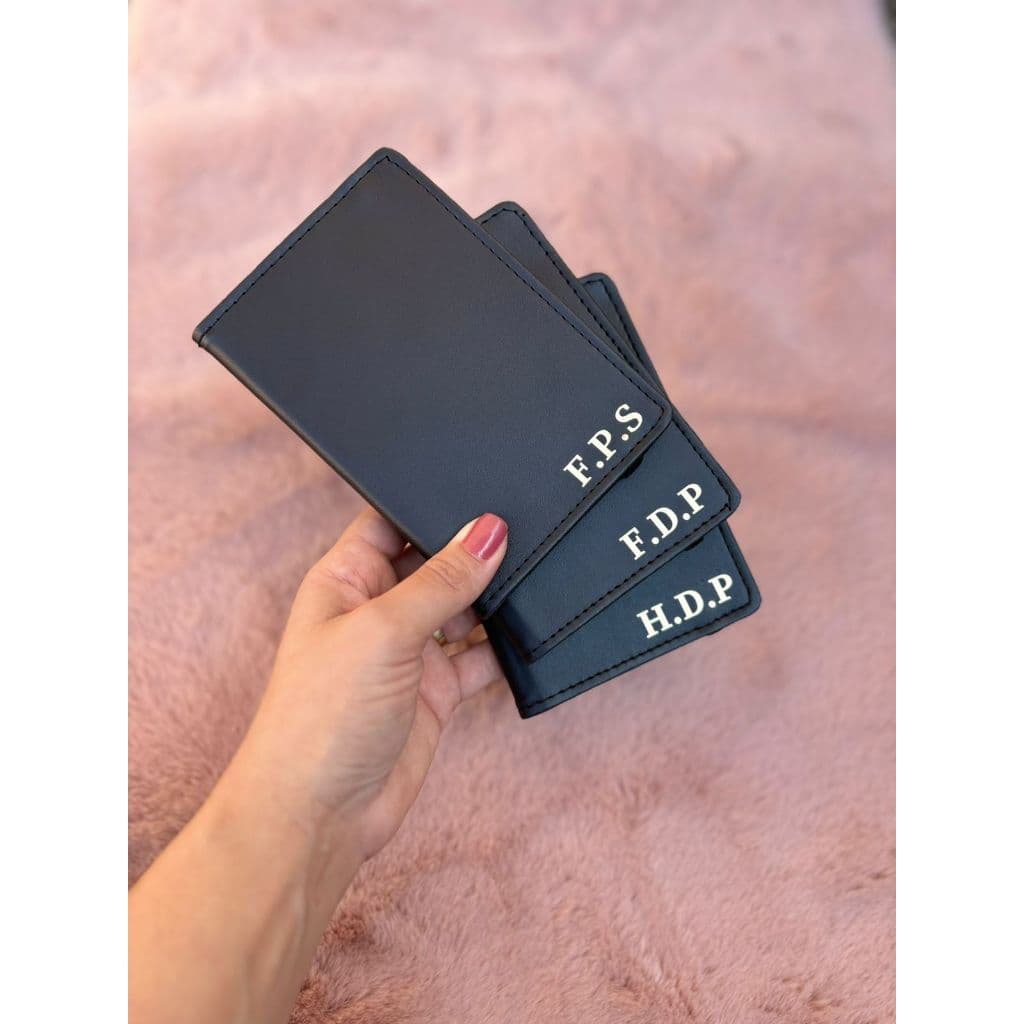 Capa Porta Passaporte Personalizada Com Iniciais Varias Cores
