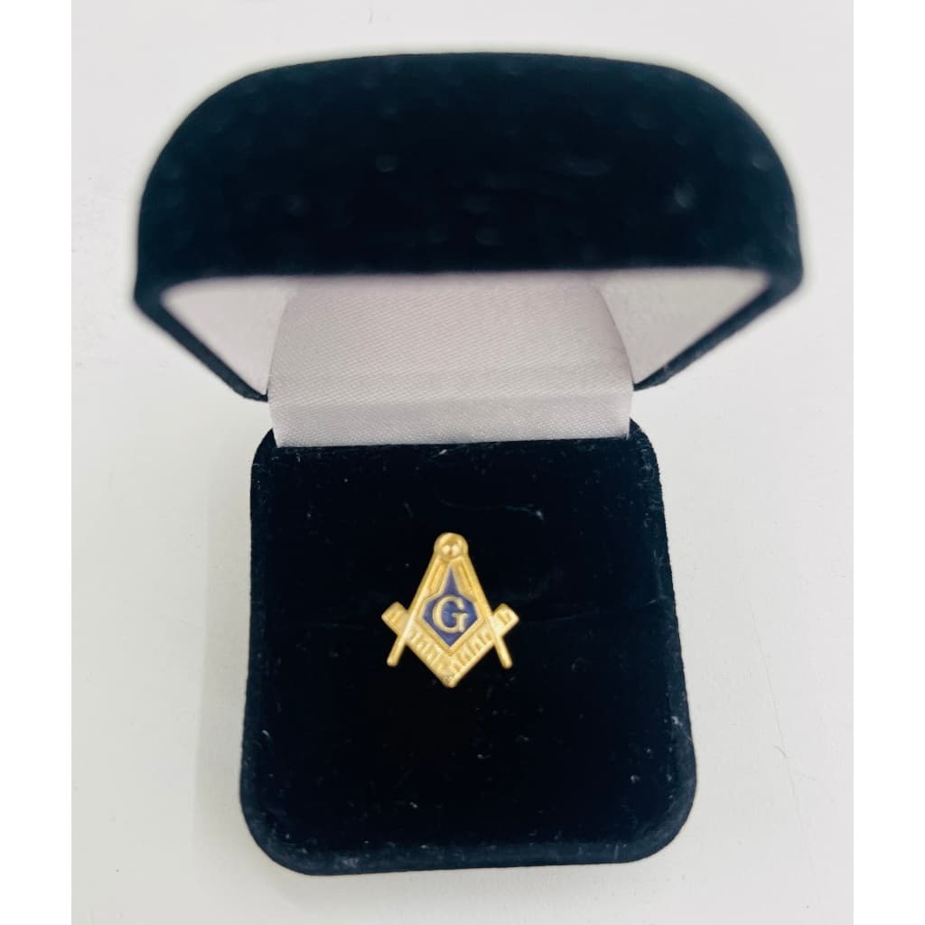 Pin Botom Maçonaria Esquadro e compasso dourado fundo vermelho-azul