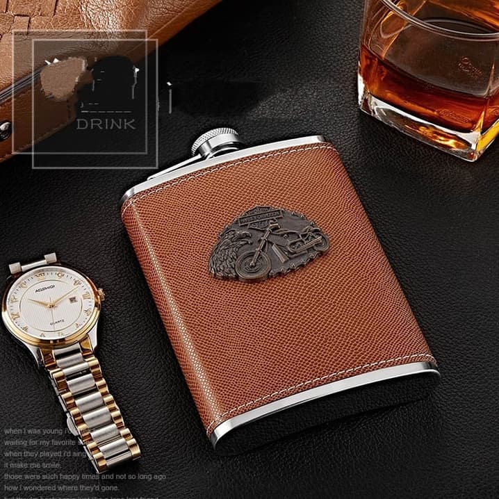 Cantil de bolso Porta Bebidas Whisky Vodka /Abridor De Garrafa Vinho Saca Rolhas Aço Inox Dois Estágios e 2 Copos kit