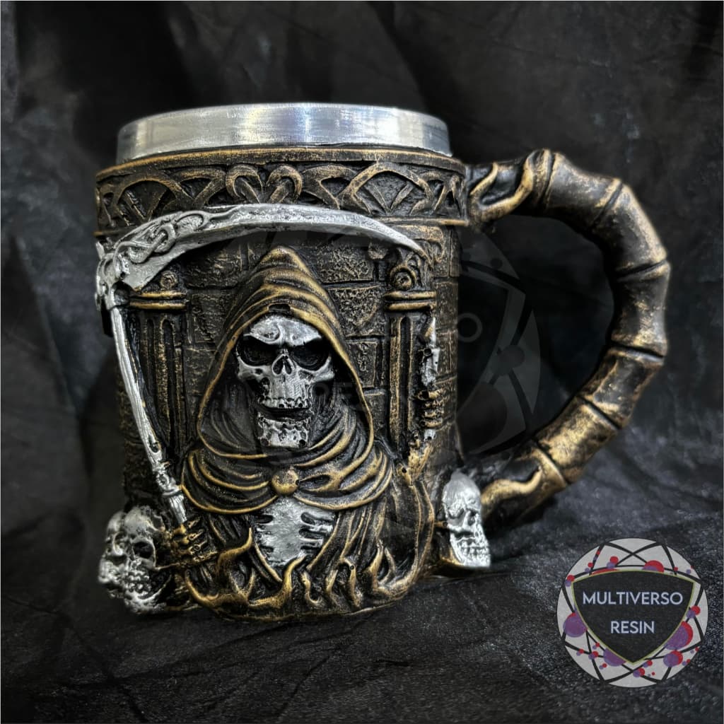 Caneca/Copo Personalizada Caveira Morte com Foice Medieval Crânio Vikings 3D Resina - Dourada