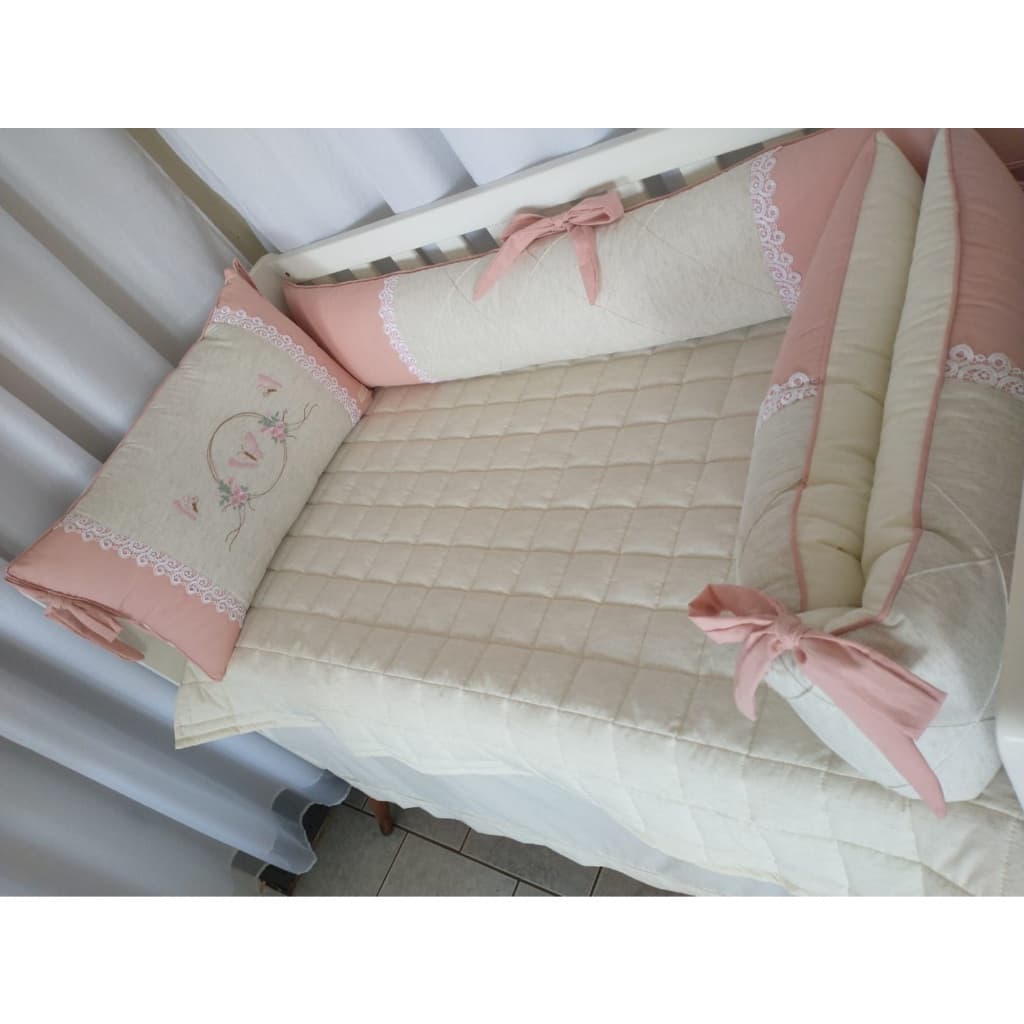 Kit Berço Padrão Americano Paris Borboletas  9 Peças Rose com Linho