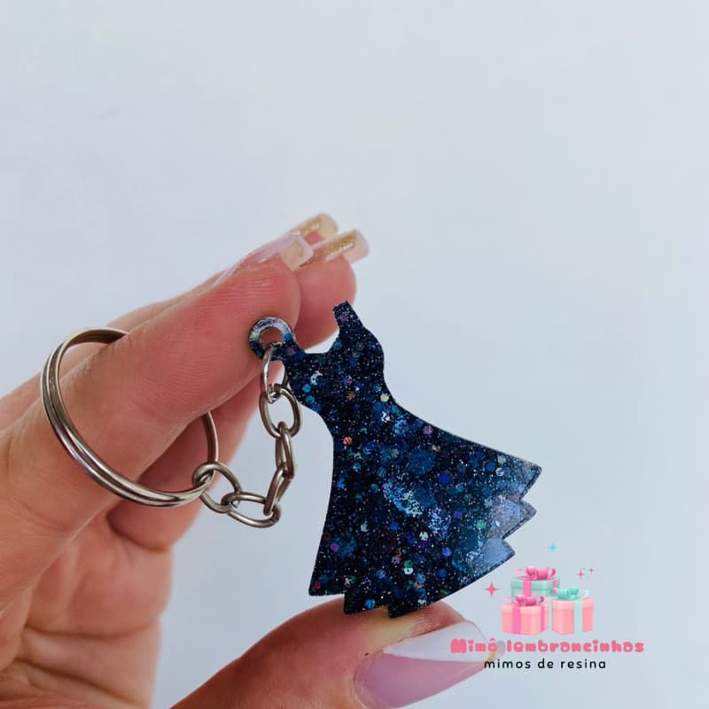 Mini chaveiro vestido em resina | Lembrancinha para loja de roupas e clientes | Kit 10 a 20 unidades