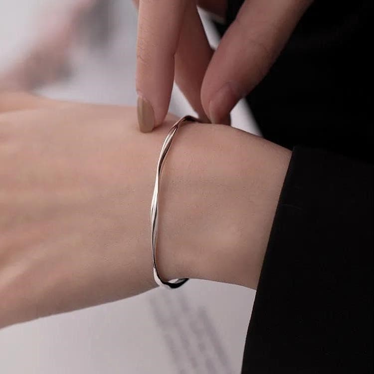 Pulseira Aberta Elegante E Minimalista Para Mulheres Dia a Dia Doce Sutil