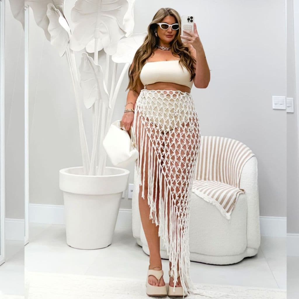 Saída Praia Em Crochê Saia Plus Size com Franja E Flor Búzios com 135cm