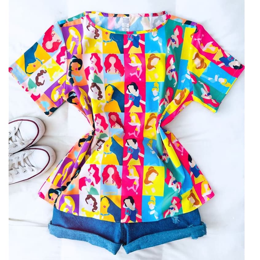 T-Shirt Blusa Feminina Manga Curta Estampada Personagem Princesas Disney