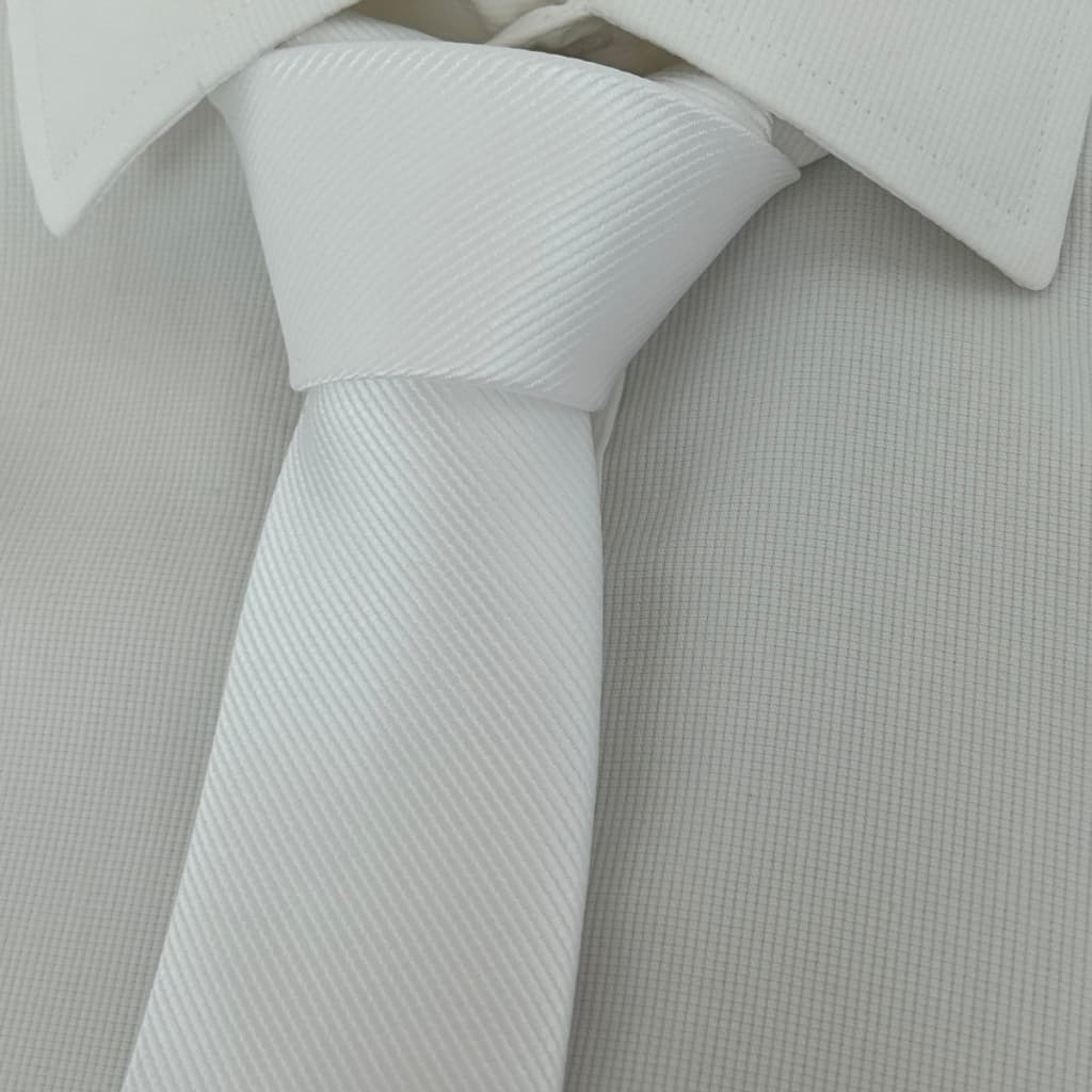 Gravata Branca Slim e Semi Slim Riscadinha Masculina Para Noivo Padrinhos E Eventos Em Geral
