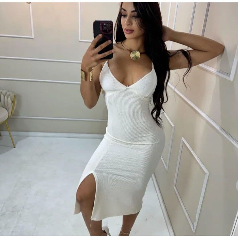 Vestido Feminino de  Alcinha decote com bojo midi com fenda na perna
