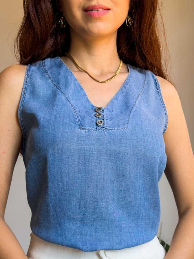 Regata feminina jeans verão com botões no decote