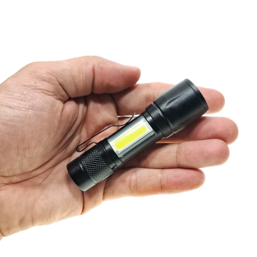 LANTERNA LED RECARREGÁVEL COM ZOOM 3 MODOS SUPER FORTE + CASE LED CREE Q5
