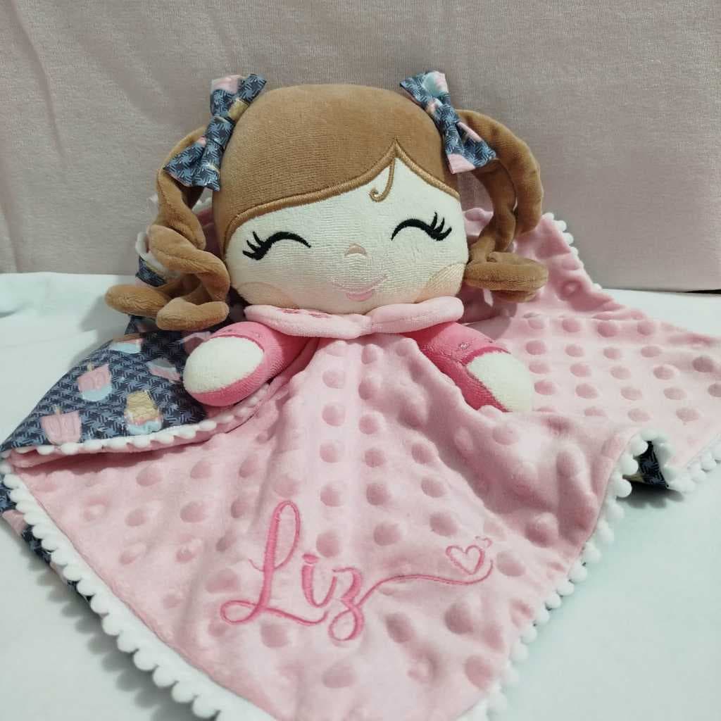 Naninha para bebê personalizada menina bordada com nome