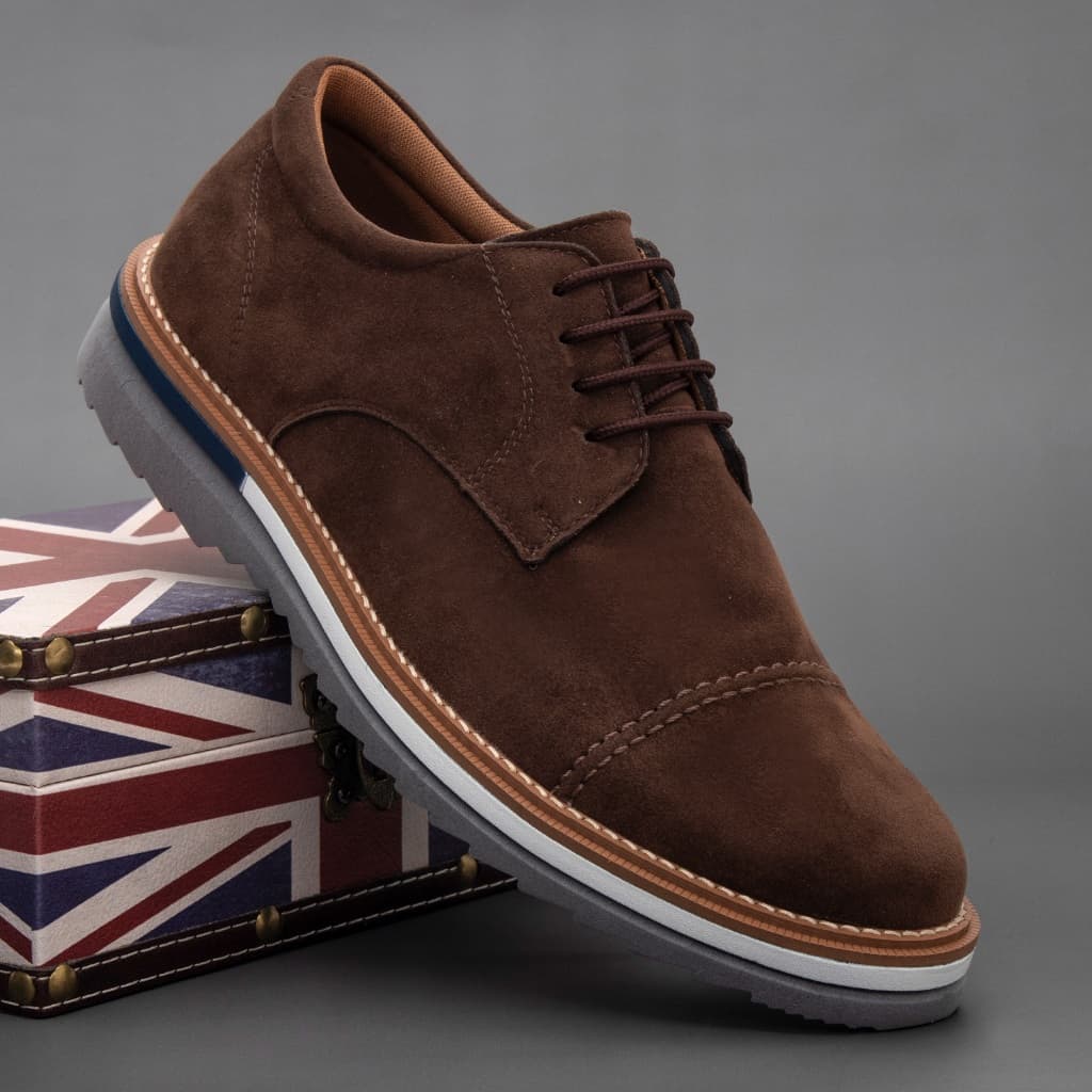 Sapato Oxford Masculino Camurça Brogue Sola Bicolor Elegante Confortável Social Trabalho Casual