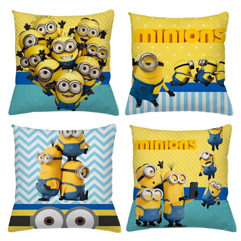 KIT 4 CAPAS DE ALMOFADAS DECORATIVA MINIONS INFATIL QUARTO INFANTIL - TAMANHO 45X45
