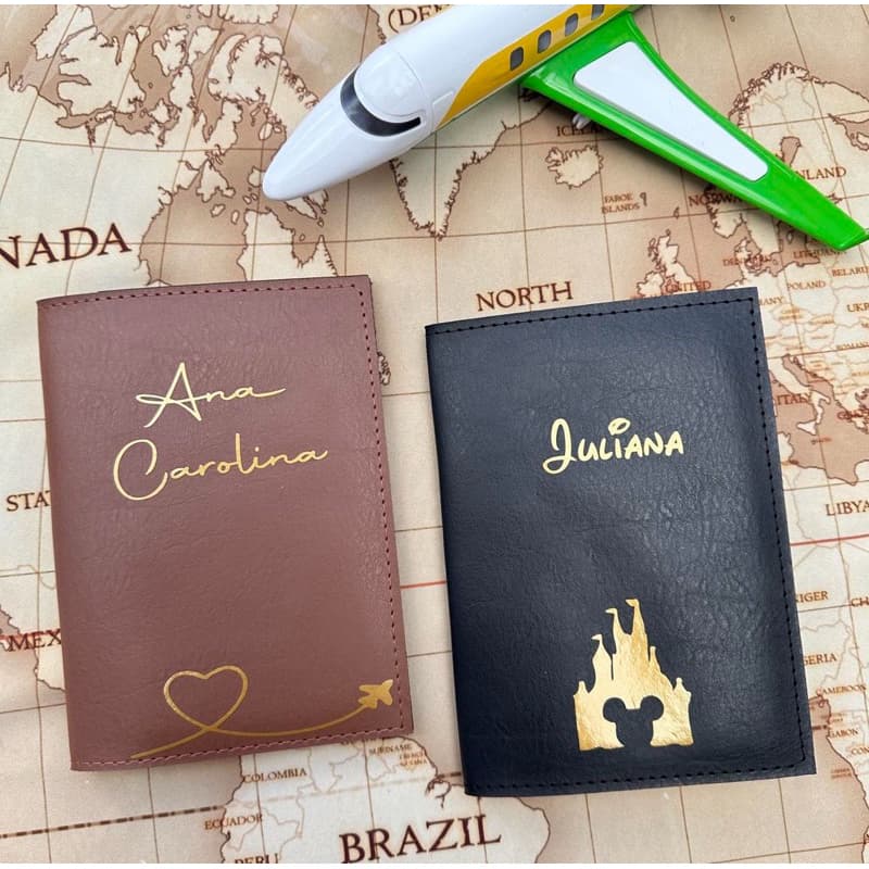 Capa Porta Passaporte Personalizado Duplo ou individual “Cabe até dois Passaportes”
