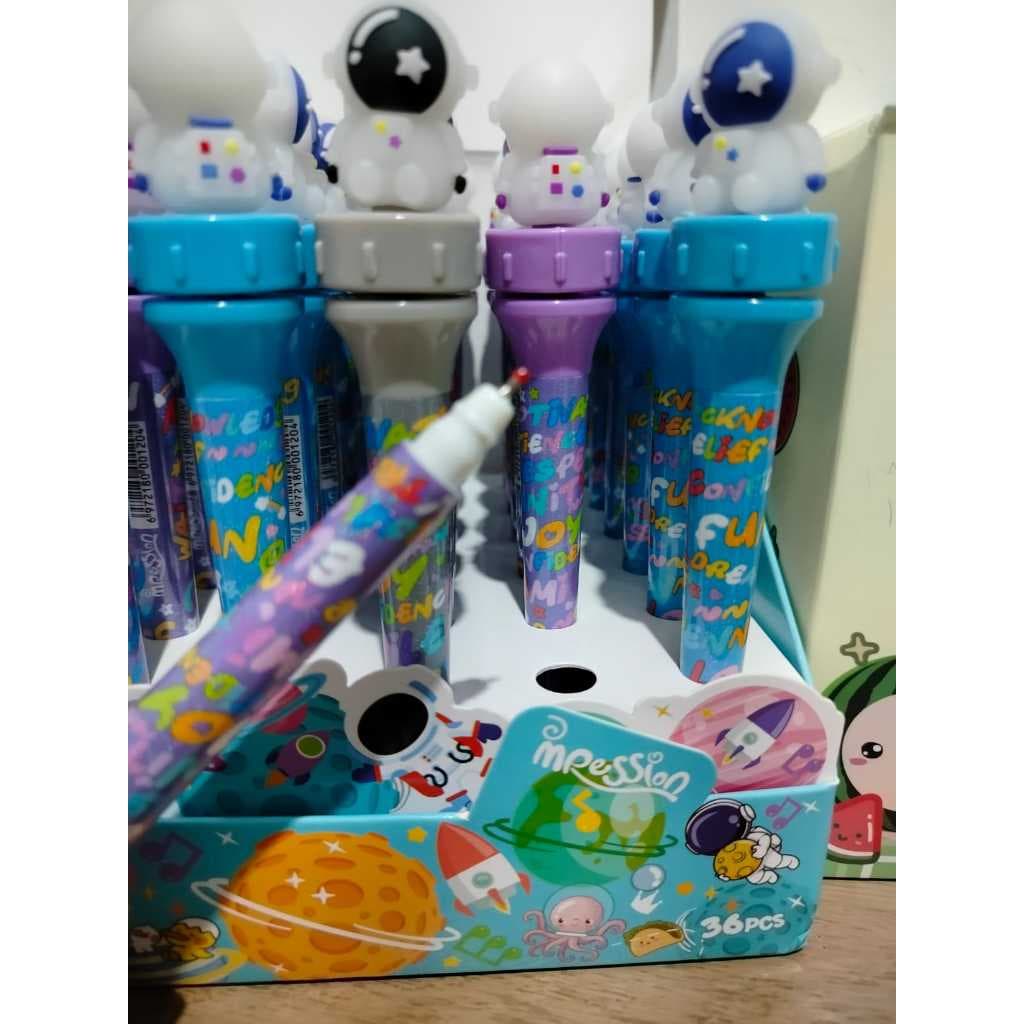 Caneta giratória pelaria fofa Kwai/Caneta Astronauta/Caneta Fofa/Caneta/Astronauta