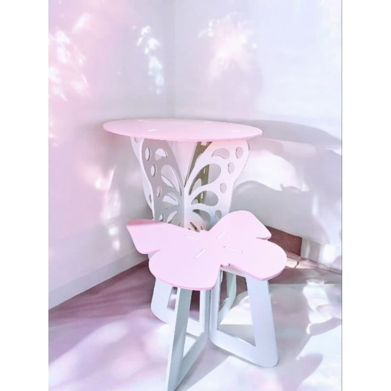 Mesa e Banqueta Decorativa em MDF – Pintura Personalizada