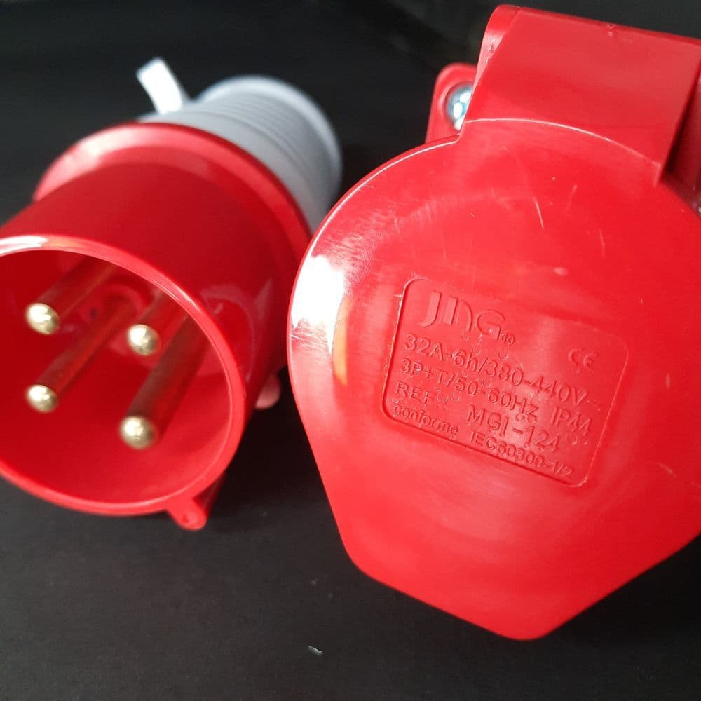 Plug + Tomada Industrial 32A Para Empresas Vermelho 3P+T