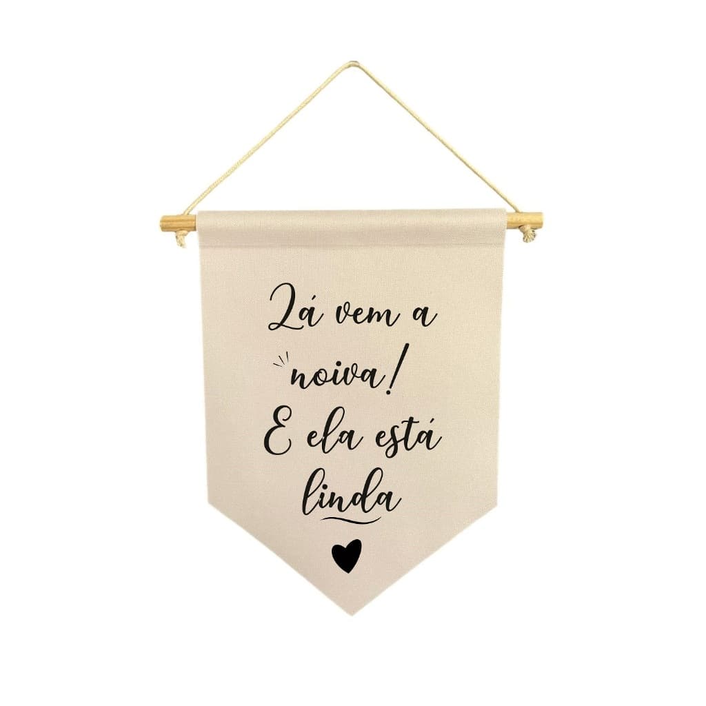 Flamula casamento lá vem a  noiva e ela está linda