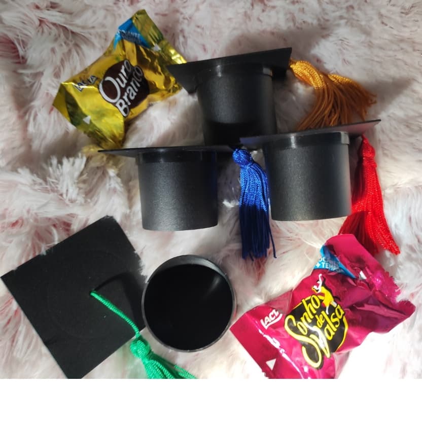 50 Mini Caixinha Capelo Lembrancinha Formatura Porta Bombom