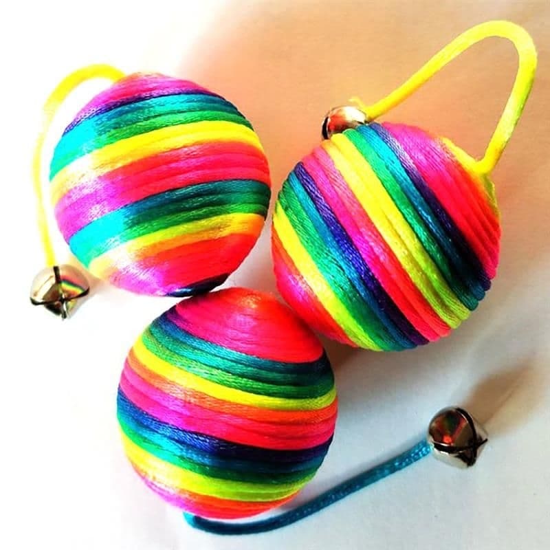 Brinquedo colorido tecido bola para gato, Nylon Bell, gatinho 3 pçs brinquedo, Pet brinquedo interativo, bola de mascar