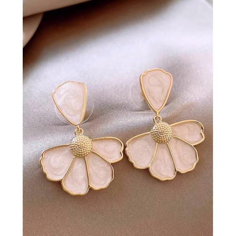Brincos Pétala de Flor Vintage Elegantes Pendentes para Mulheres, Design de Pétala de Flor em Resina