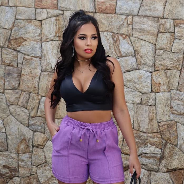 Short Feminino Linho com Bolso e Elástico Tendência 2025