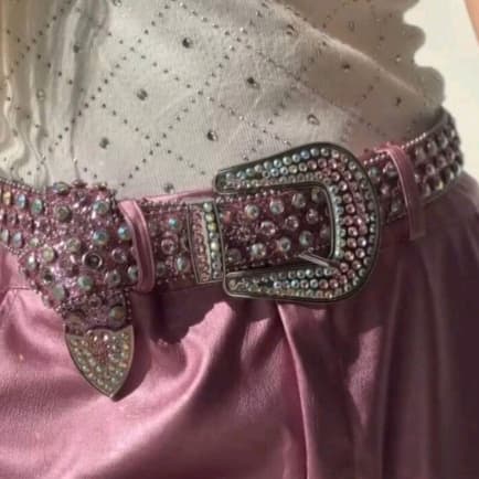 Cinto Feminino Country em Strass Brilhos Ocidental Cowboy Tachas Blogueira  Balada Festival 2025