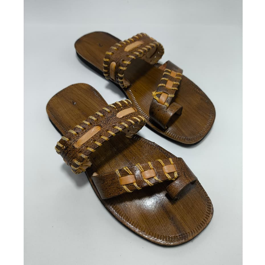 Chinelo de Couro Chinela Artesanal De Dedo Tradicional Marron Promoção